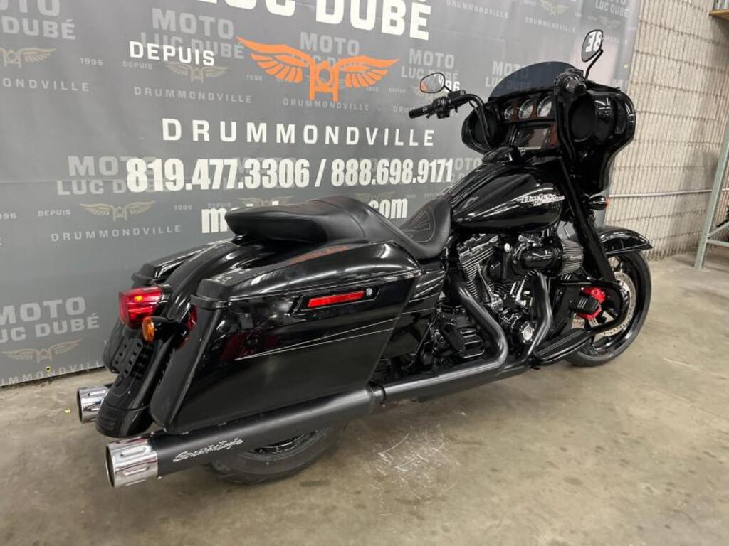 Harley-Davidson FLHXS Street Glide Special 2015