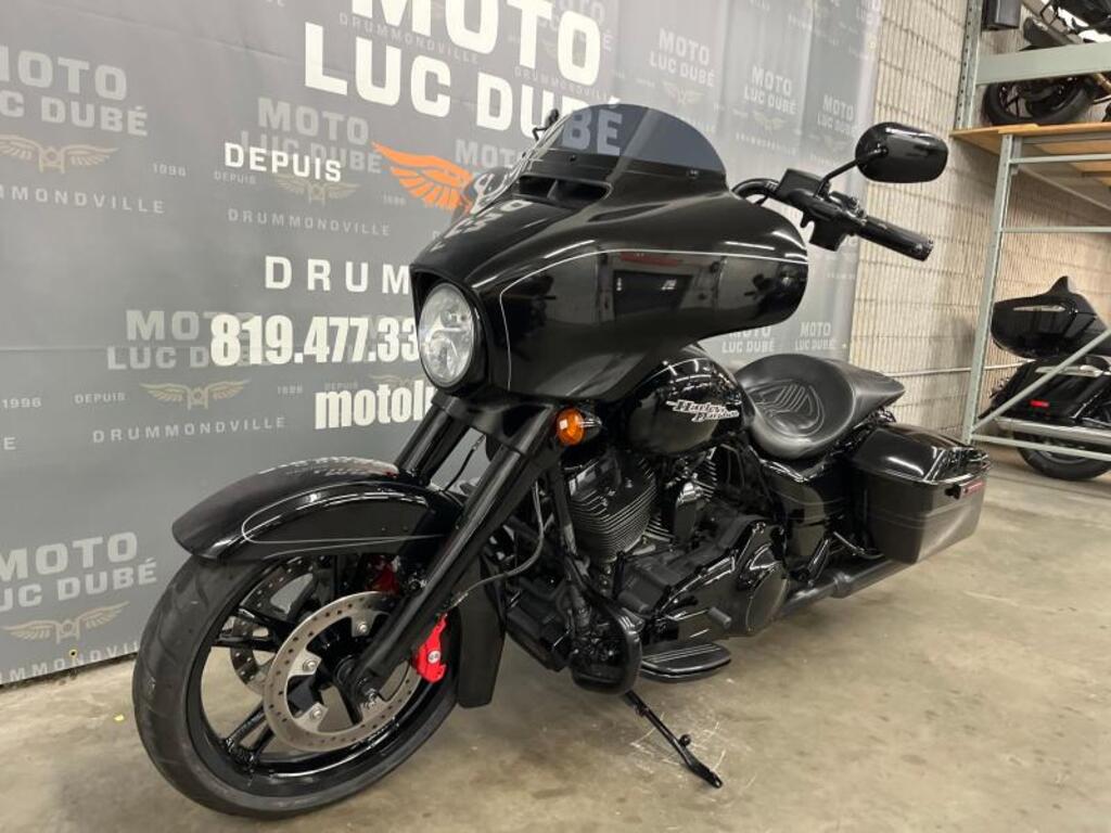 Harley-Davidson FLHXS Street Glide Special 2015