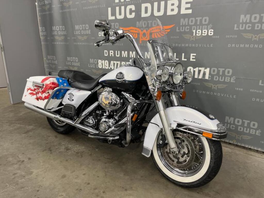 Harley-Davidson FLHRC Road King Classic 2008