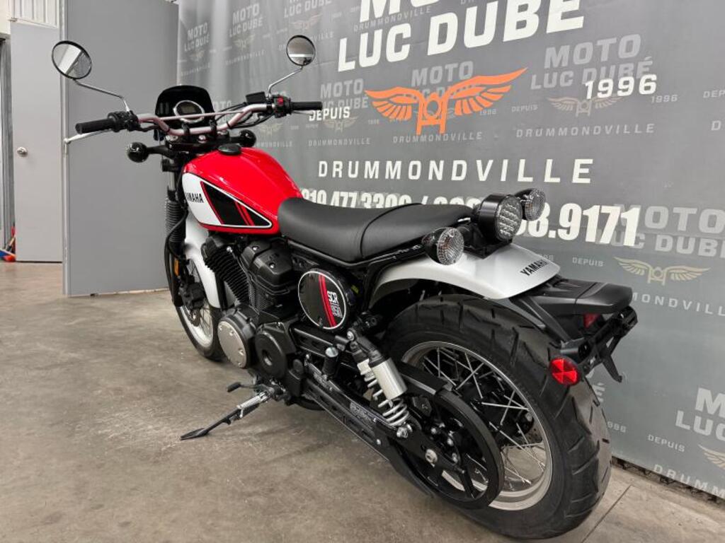 Yamaha SCR 950 2017