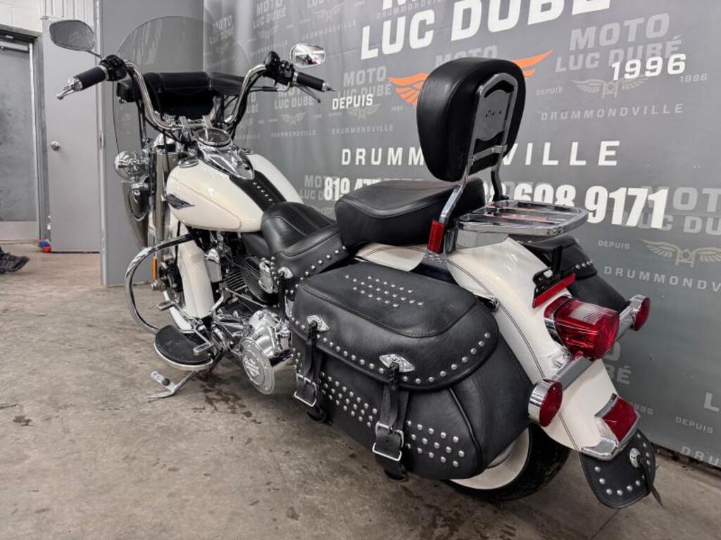 Harley-Davidson FLSTC Heritage Softail Classic 2014