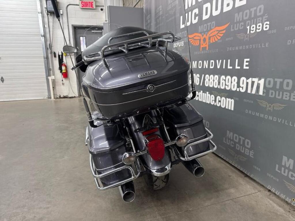 Harley-Davidson FLS Softail Slim 2017