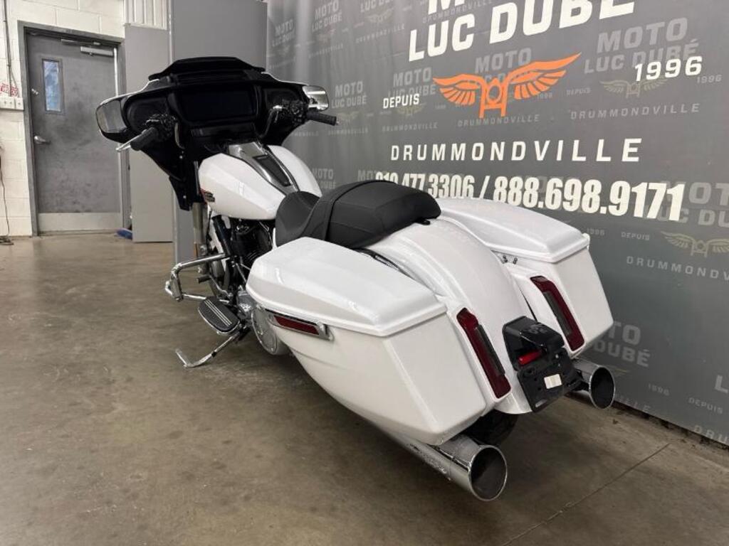 Harley-Davidson FLHX Street Glide 2024