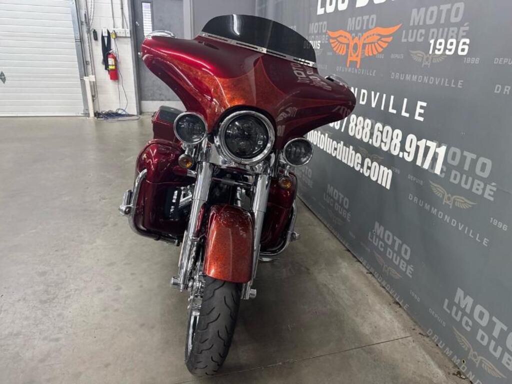 Harley-Davidson FLHRSE CVO Road King 2013
