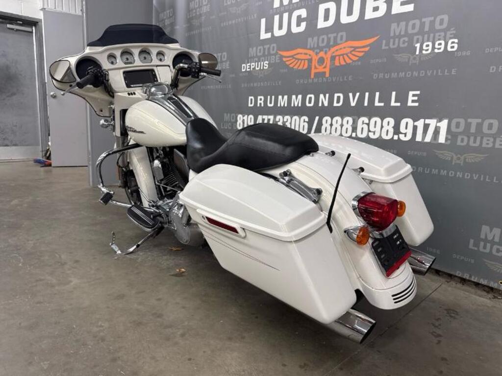 Harley-Davidson FLHXS Street Glide Special 2014