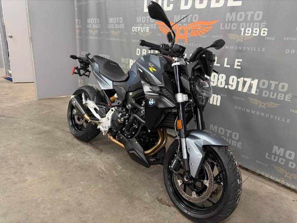 BMW F900R 2022