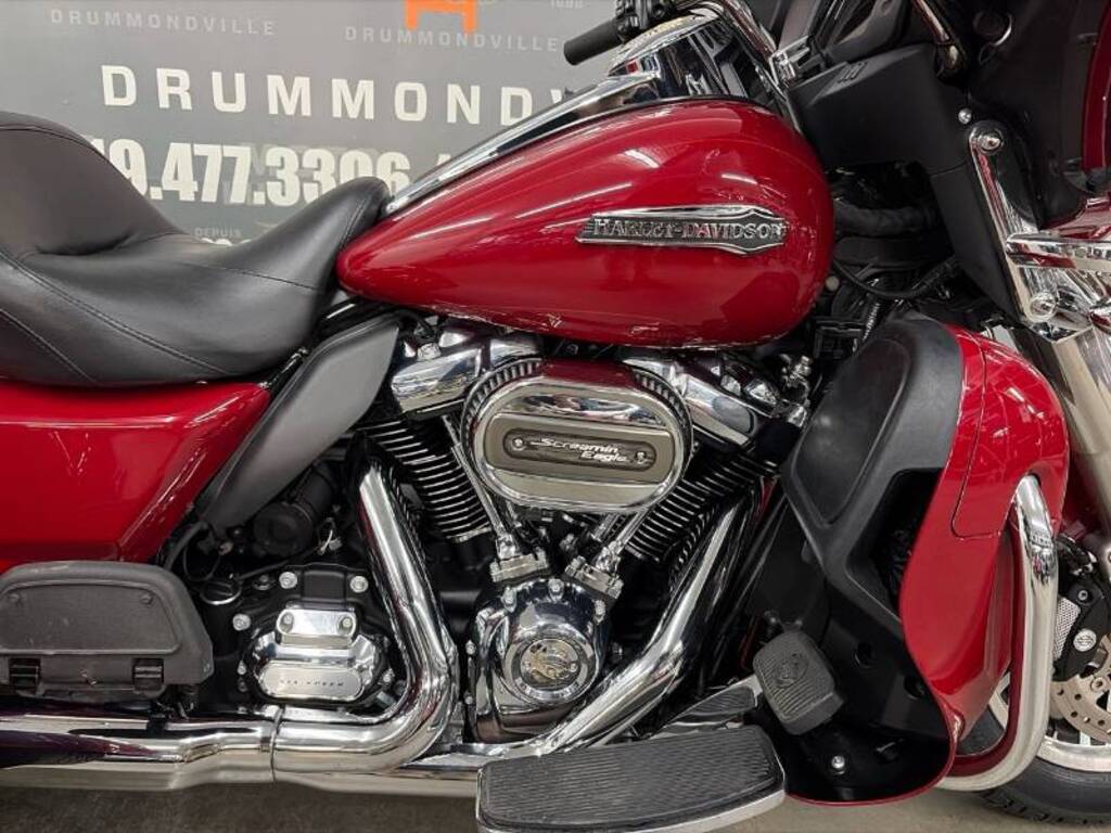 Harley-Davidson FLHTCUTG Tri Glide Ultra 2021
