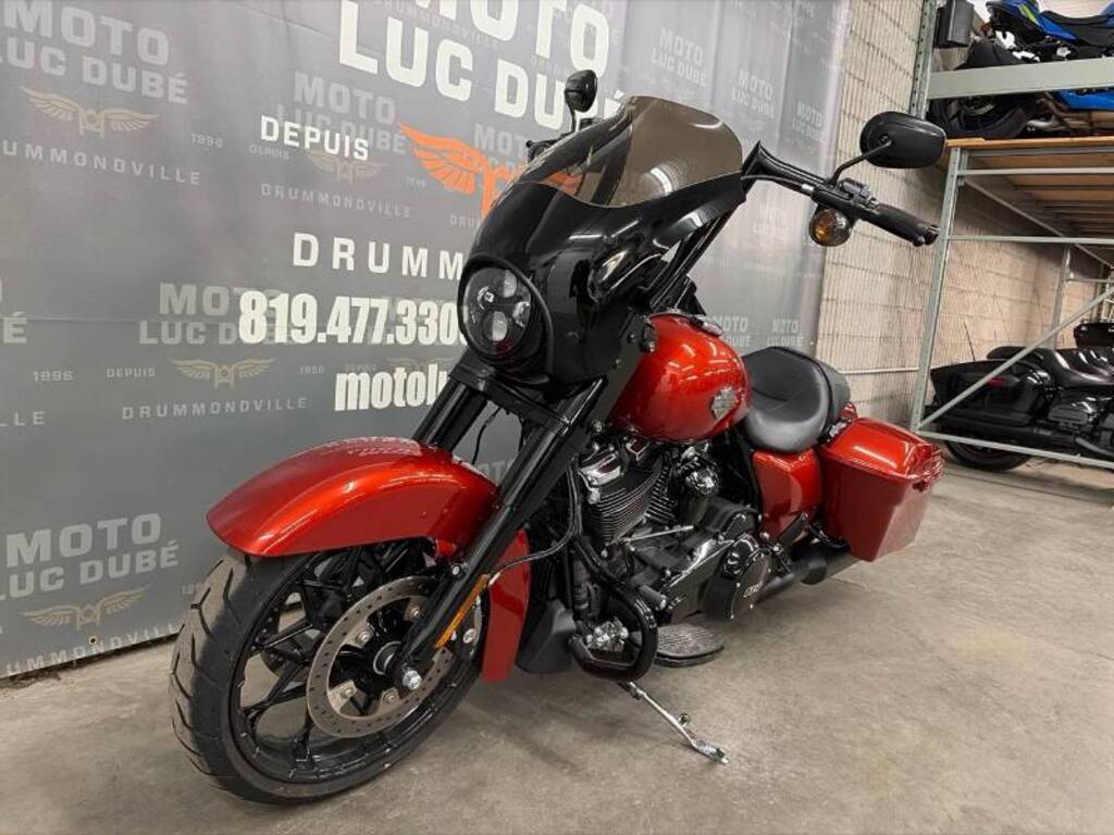 Harley-Davidson FLHTCUTG Tri Glide Ultra 2021