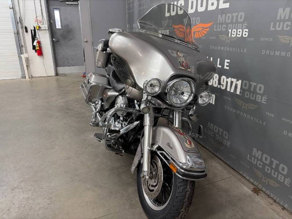 Harley-Davidson FLHX Street Glide 2025