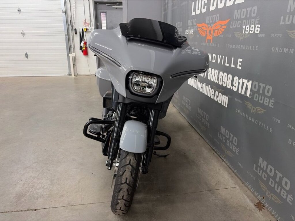Harley-Davidson FLHX Street Glide 2025