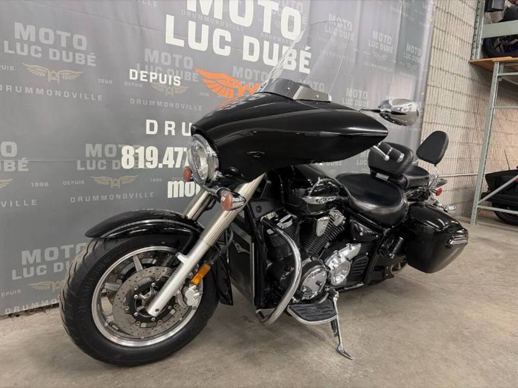 Yamaha V-Star 1300 Deluxe 2015