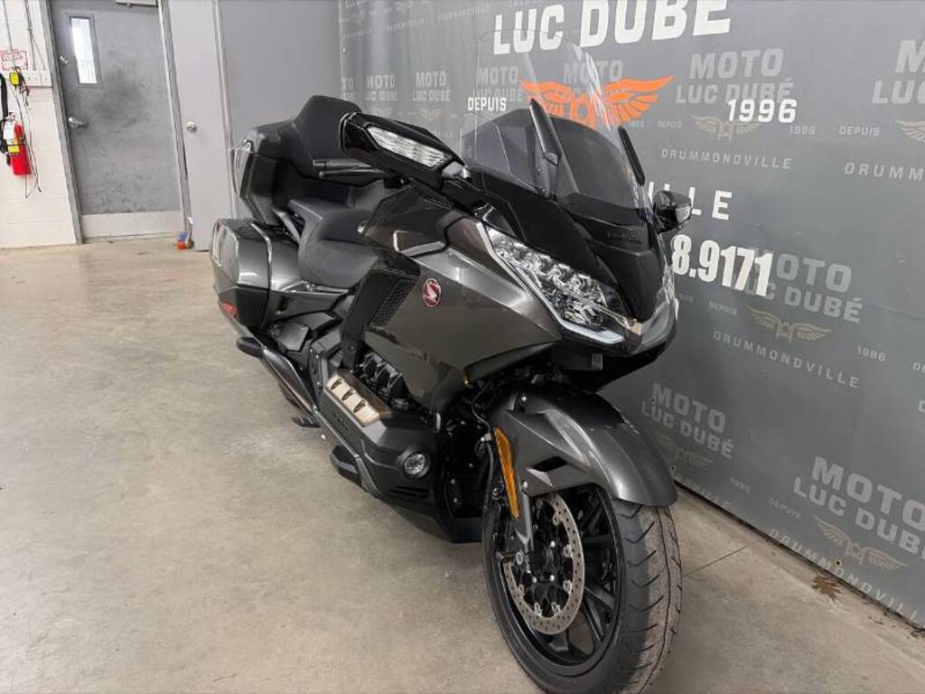 Yamaha V-Star 1300 Deluxe 2015
