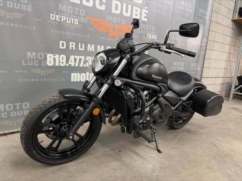 Kawasaki Z900 ABS 2023