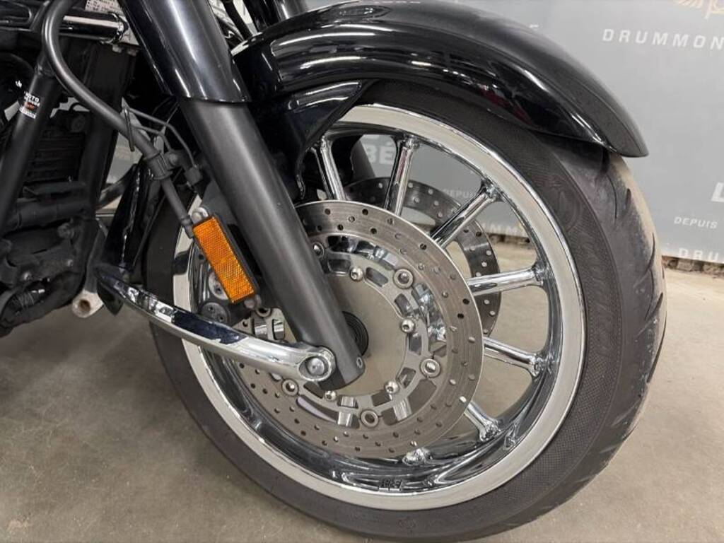 Yamaha XV1900 Stratoliner Deluxe 2010