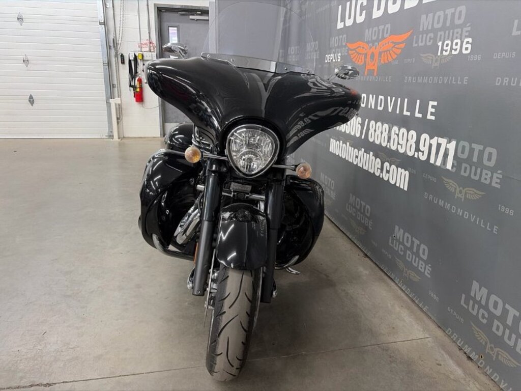 Yamaha XV1900 Stratoliner Deluxe 2010