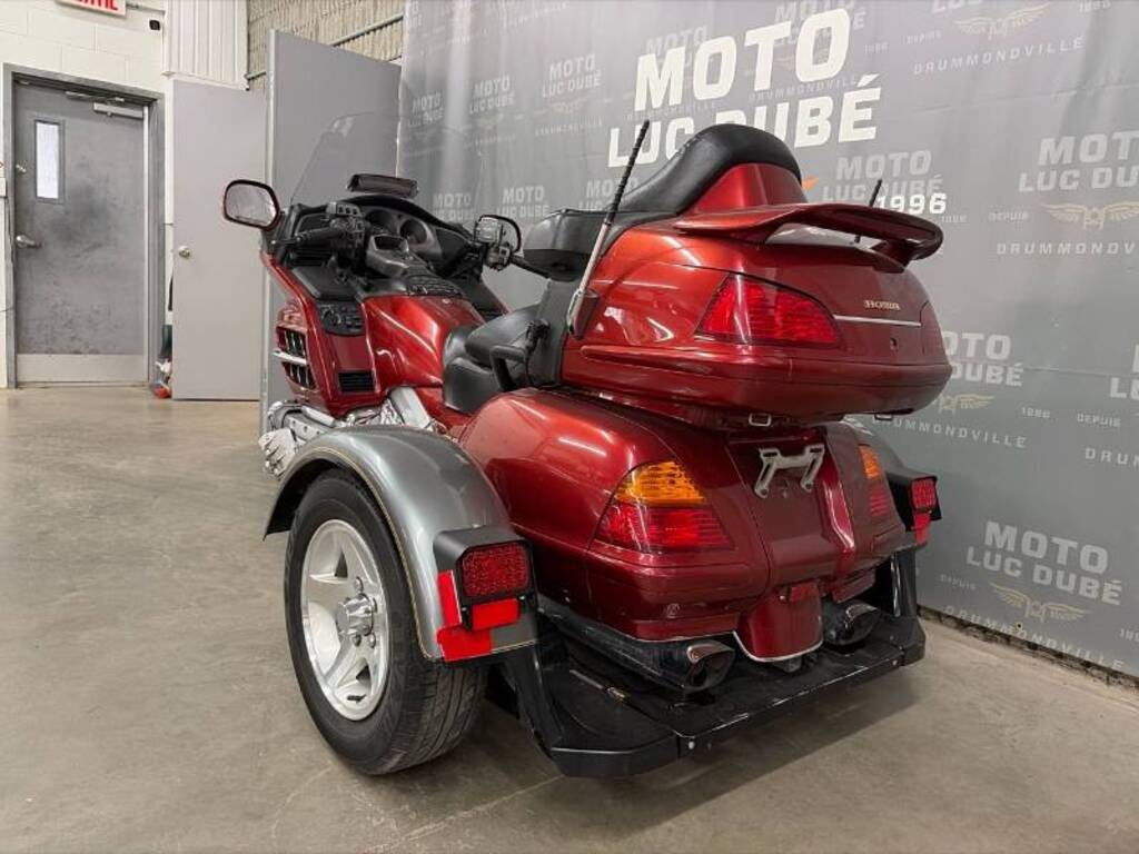 Honda GL1800 Goldwing Touring 2001