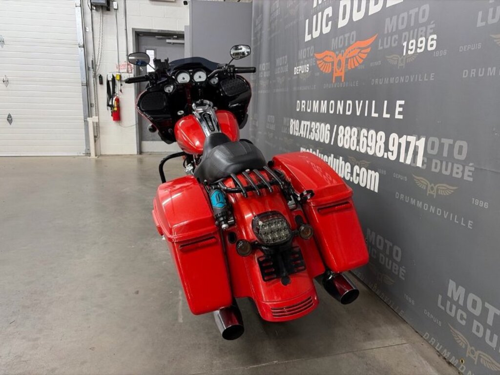Harley-Davidson FLD Switchback 2012