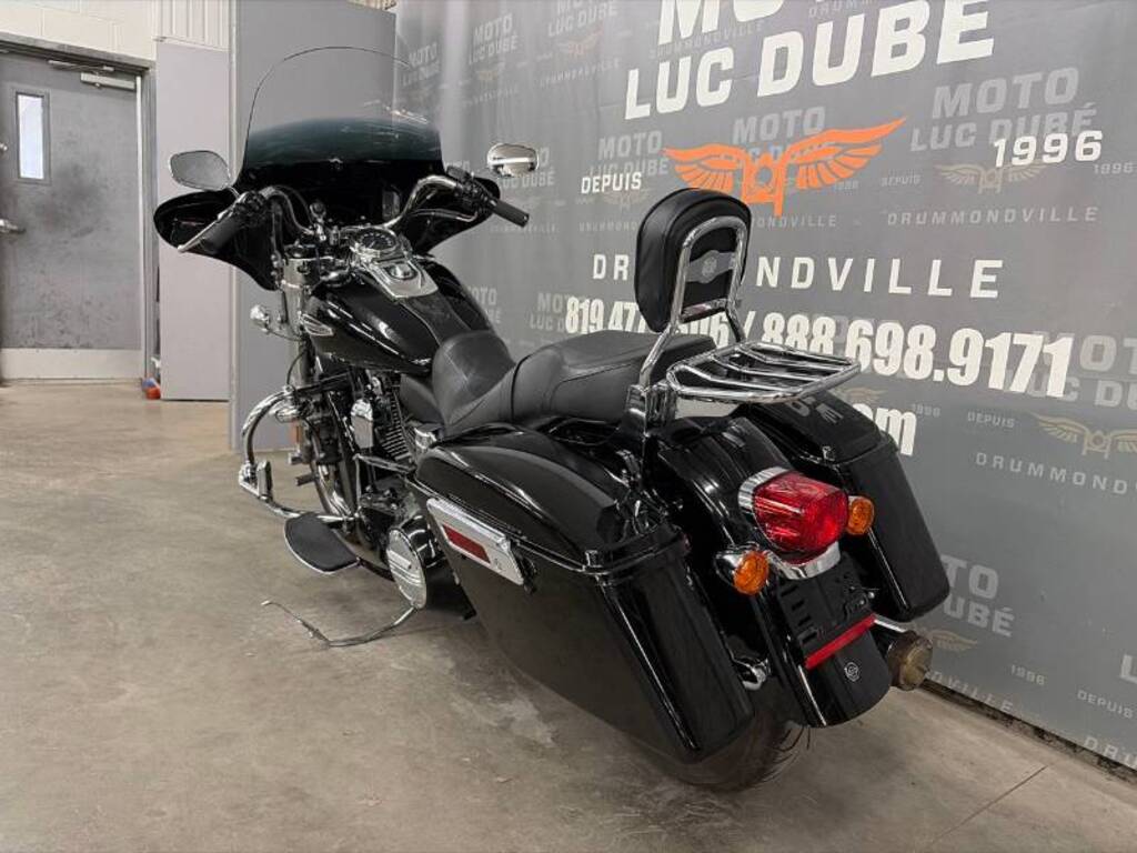 Harley-Davidson FLD Switchback 2012