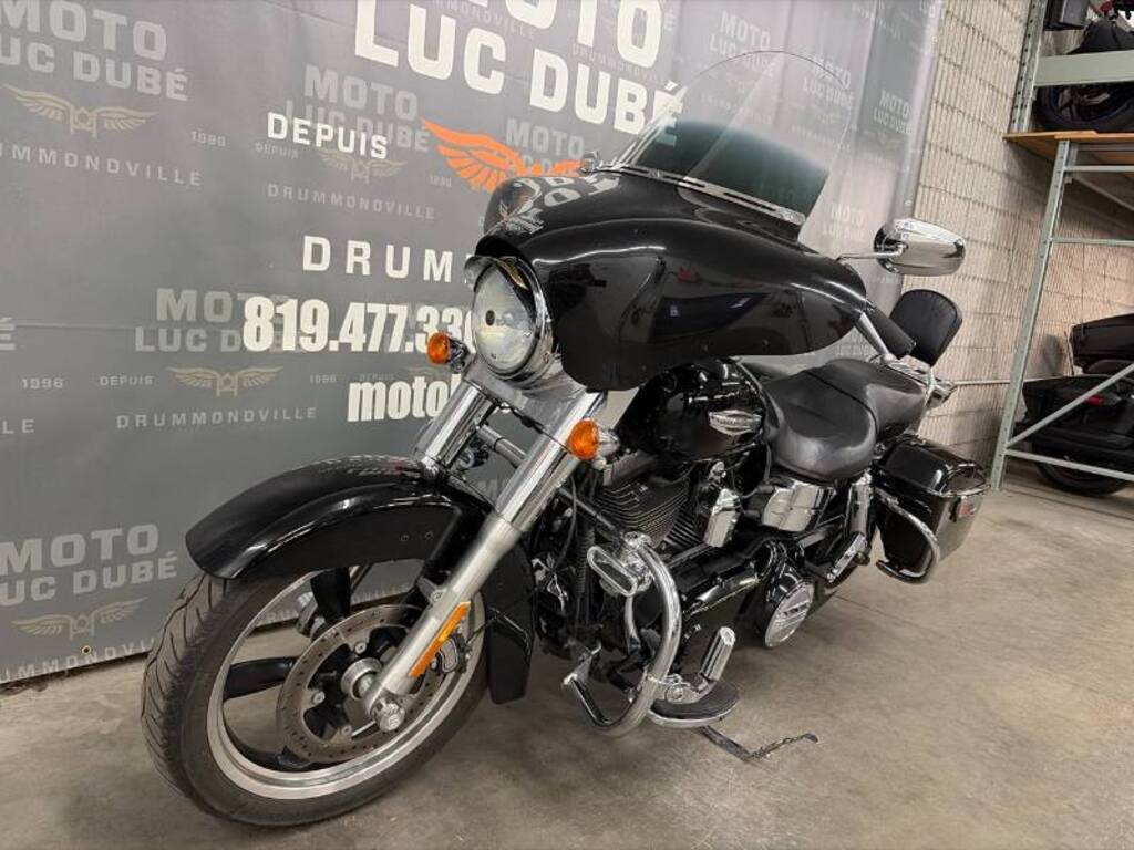 Harley-Davidson FLD Switchback 2012