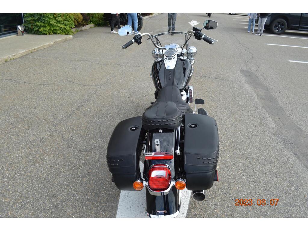 Harley-Davidson FLHC Heritage Classic 2020
