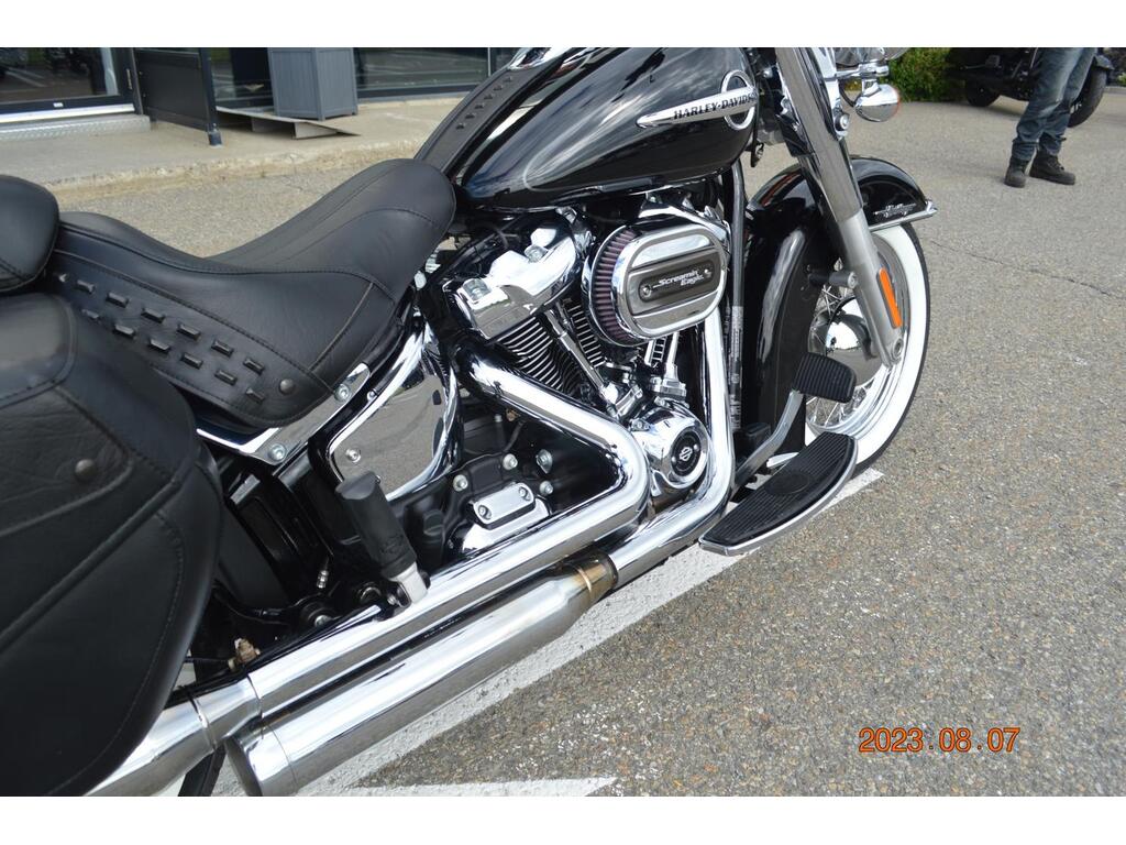 Harley-Davidson FLHC Heritage Classic 2020