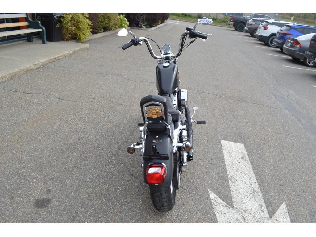 Harley-Davidson XL1200V 2012