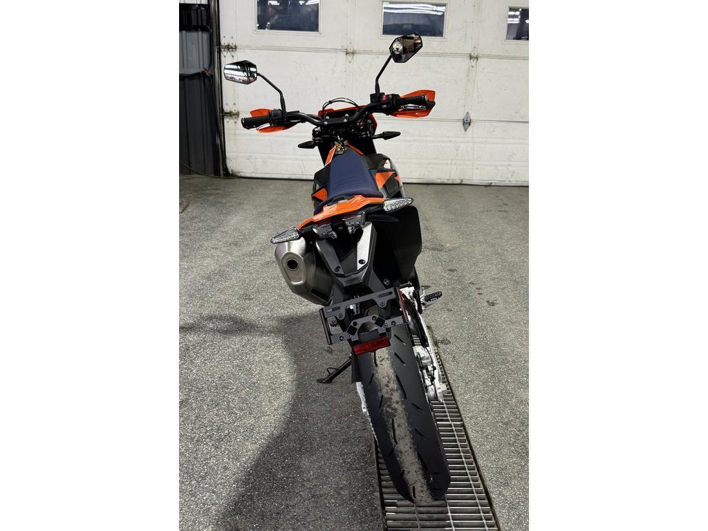 KTM 690 SMC R 2026