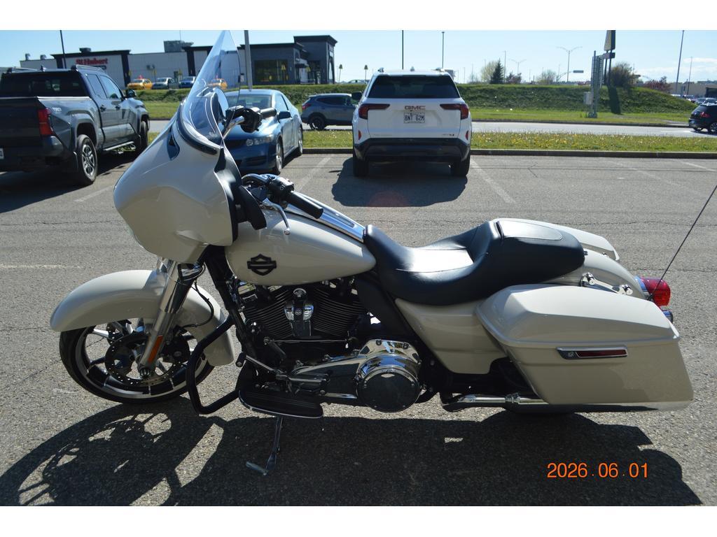 Harley-Davidson FLHX Street Glide 2022