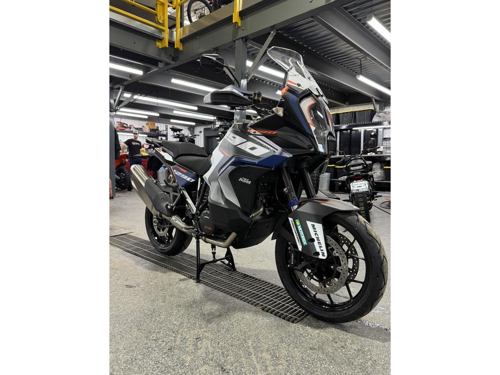 KTM 1290 ADVENTURE S 2024