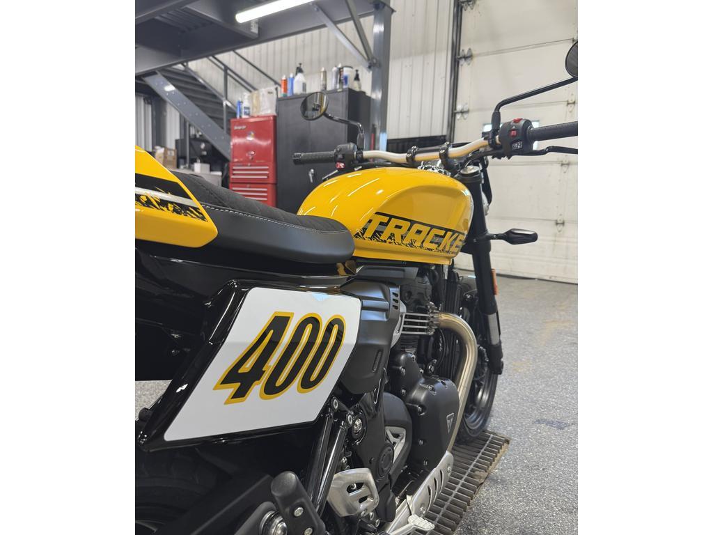 Triumph TRACKER 400 JAUNE 2027