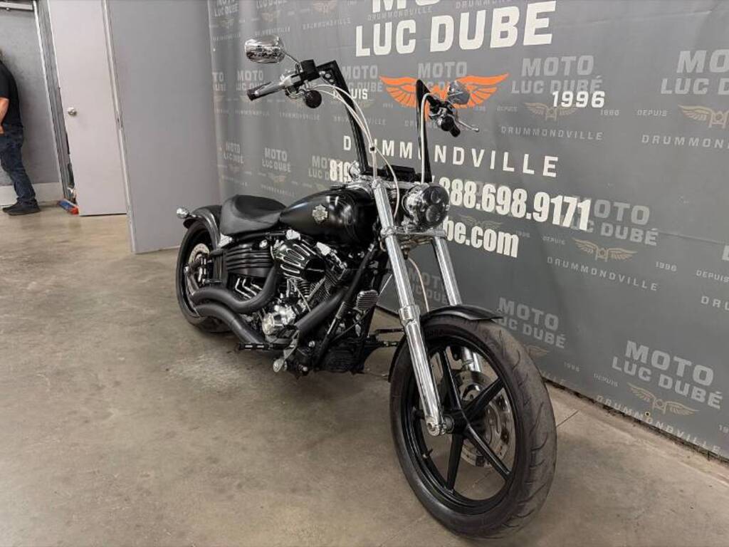 Harley-Davidson FXCWC Rocker C Softail 2010