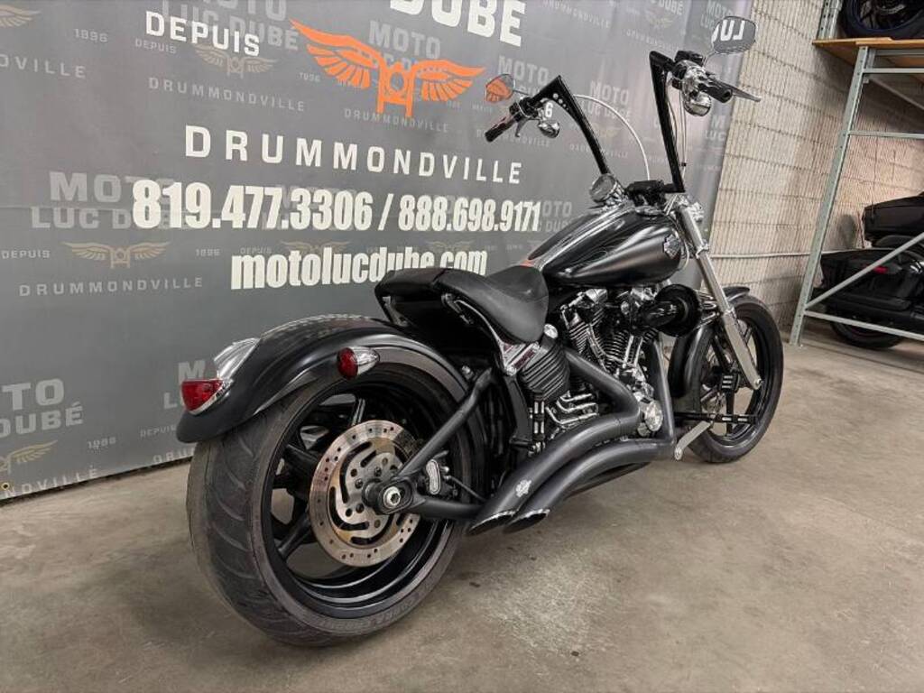 Harley-Davidson FXCWC Rocker C Softail 2010