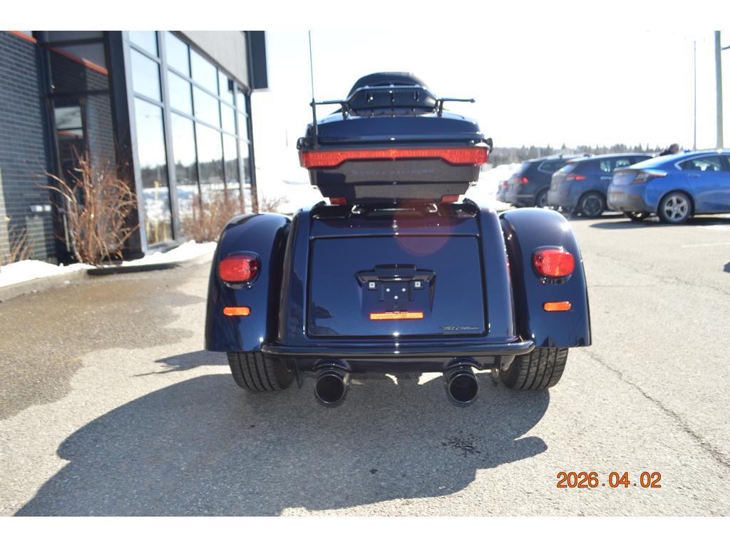 Harley-Davidson FLHTCUTG Tri Glide Ultra 2025