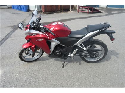 Honda CBR250R 2012