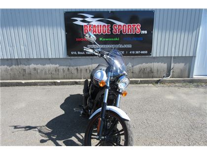 Kawasaki VN900CCF Vulcan Custom 2013
