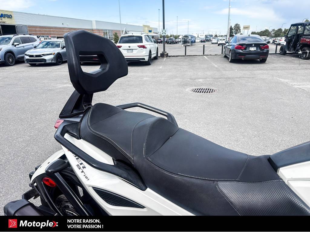 Can-Am Spyder ST-S SE5 2014