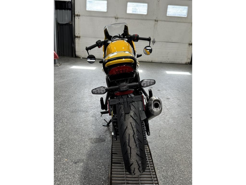 Triumph THRUXTON 400 JAUNE 2026