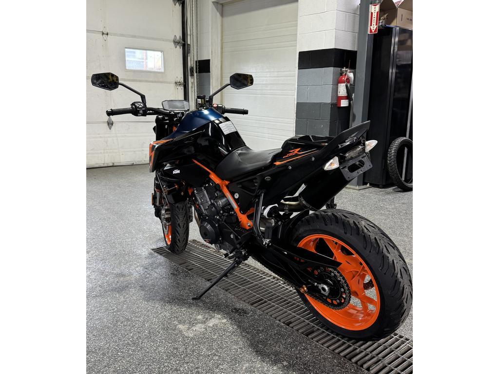KTM DUKE 890 R 2022