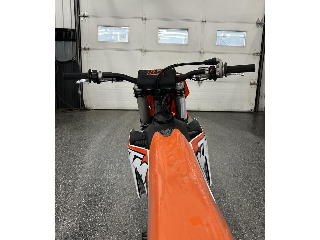 KTM 450 SX-F 2024
