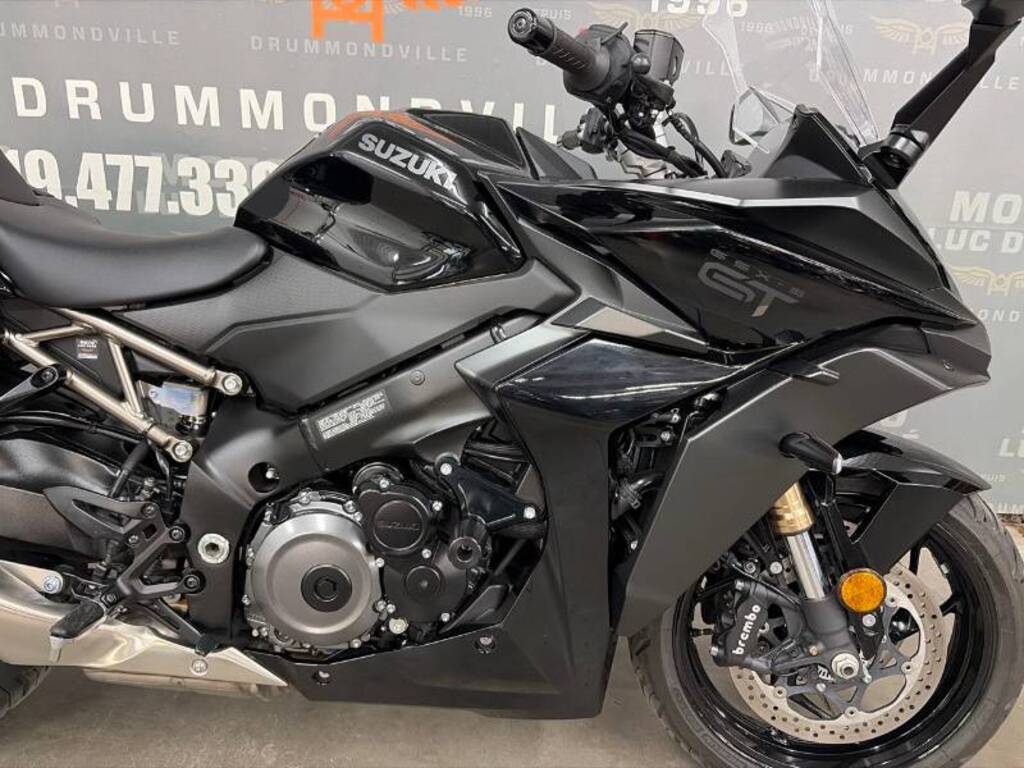 Suzuki GSX-S1000GT+ 2022