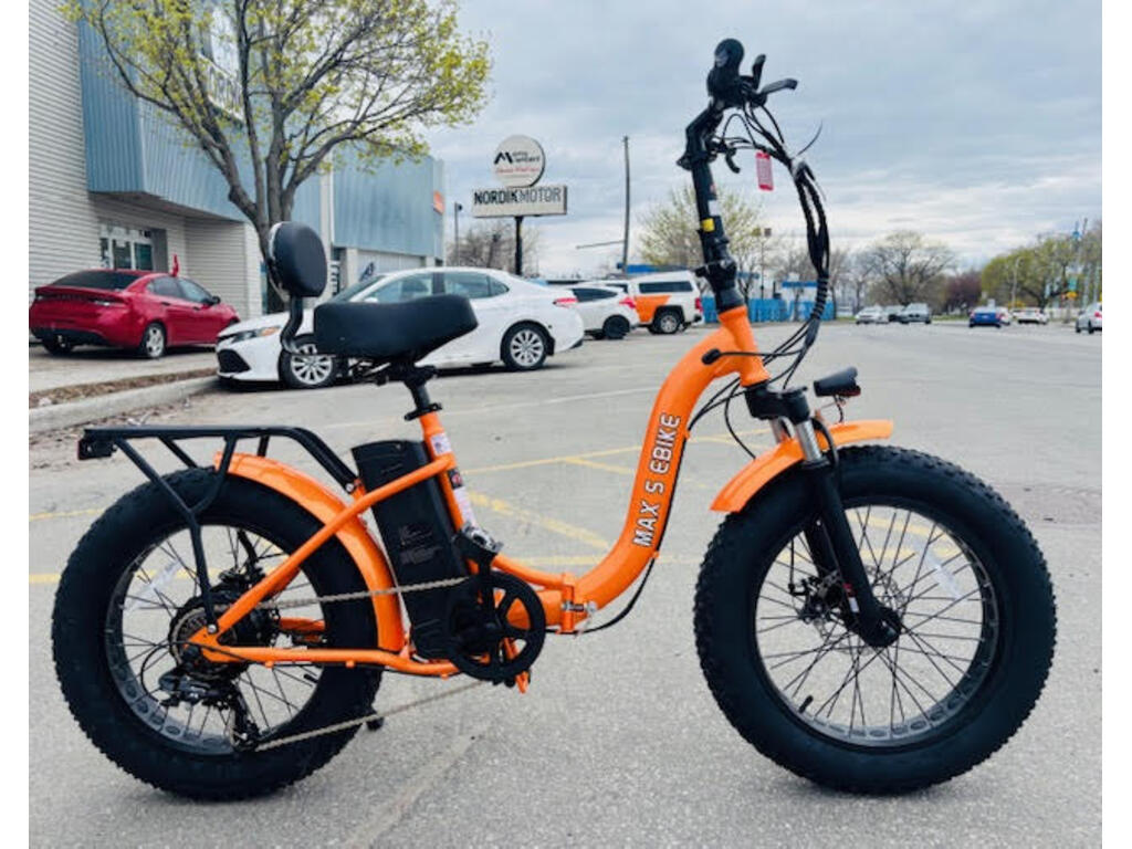 Daymak MAX S DELUXE 2026