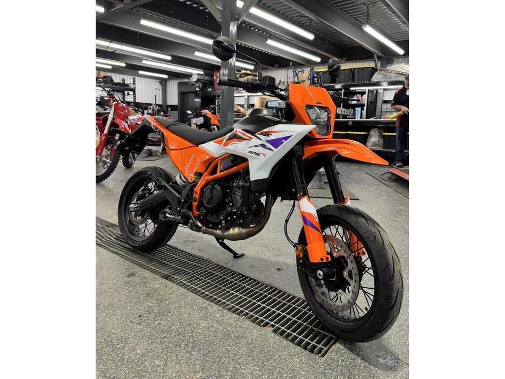 KTM 390 SMC R 2026