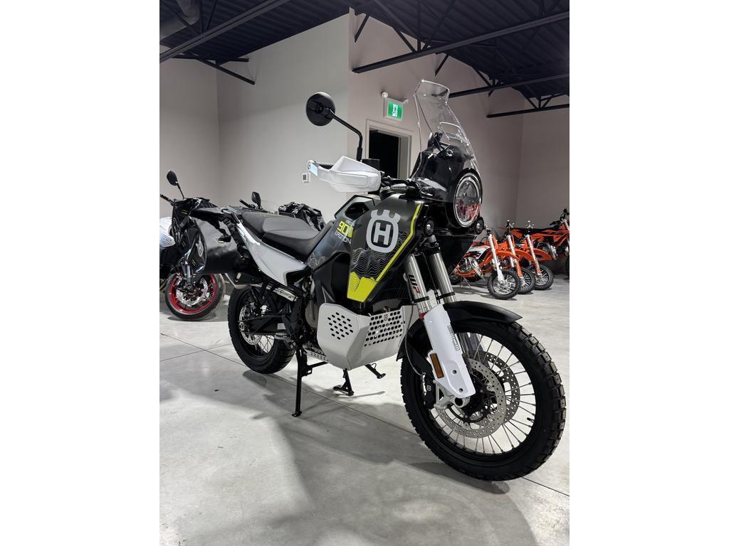 Husqvarna NORDEN 901 EXPEDITIO 2027