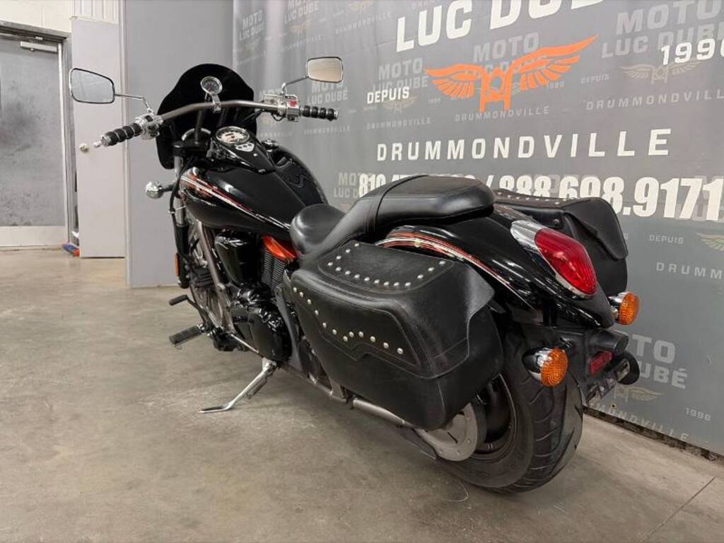 Kawasaki Vulcan 900 Custom SE 2009
