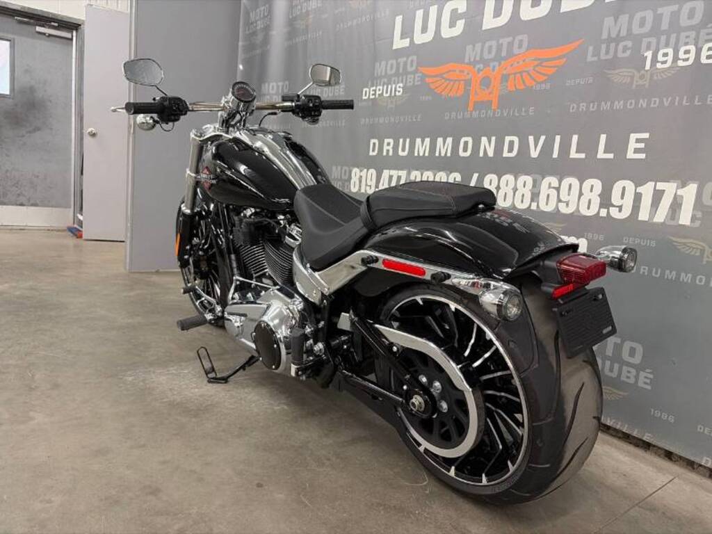 Harley-Davidson FXBR Breakout 117 2025